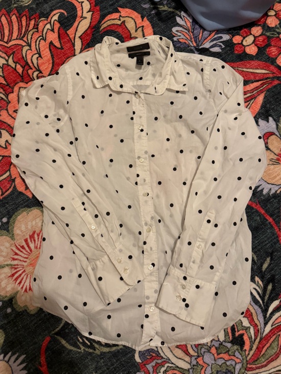 Tops - J.Crew Perfect Shirt Polka Dot Button Down Size 6